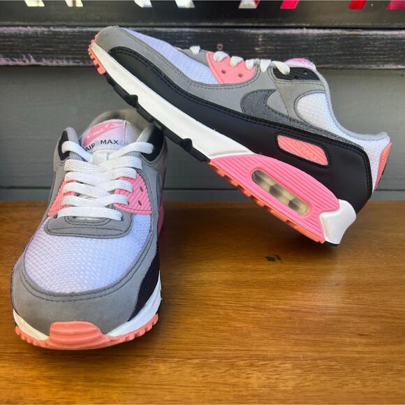 Nike Air Max 90 Pink Grey Black White Women’s Size 8 CD0490-102 - Picture 6 of 8